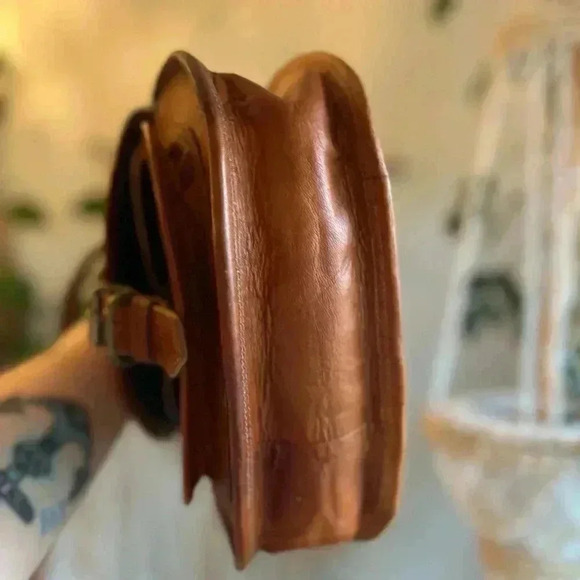 Vintage-Inspired Handmade Leather Saddle Bag Purse Tan Crossbody Satchel - Picture 10 of 16